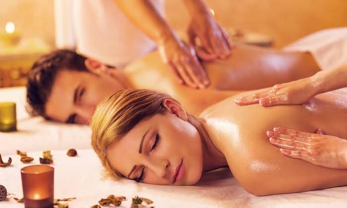 Couple Massage | Amenity Wellness Spa